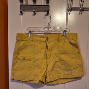 Time and Tru Yellow Women's Cargo Shorts